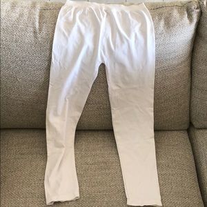 White leggings, never worn.